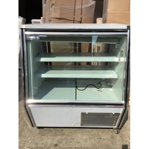 Leader HDL48F - 48" Refrigerated Fish Display Case - Double Duty